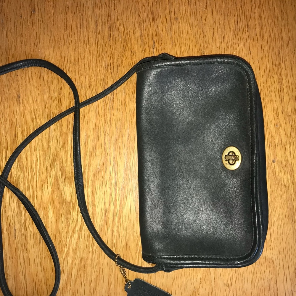 vintage dark green coach purse